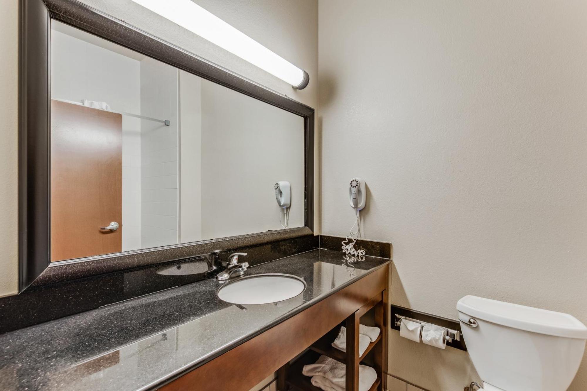 Comfort Suites Huntsville Midcity District At Research Park Buitenkant foto
