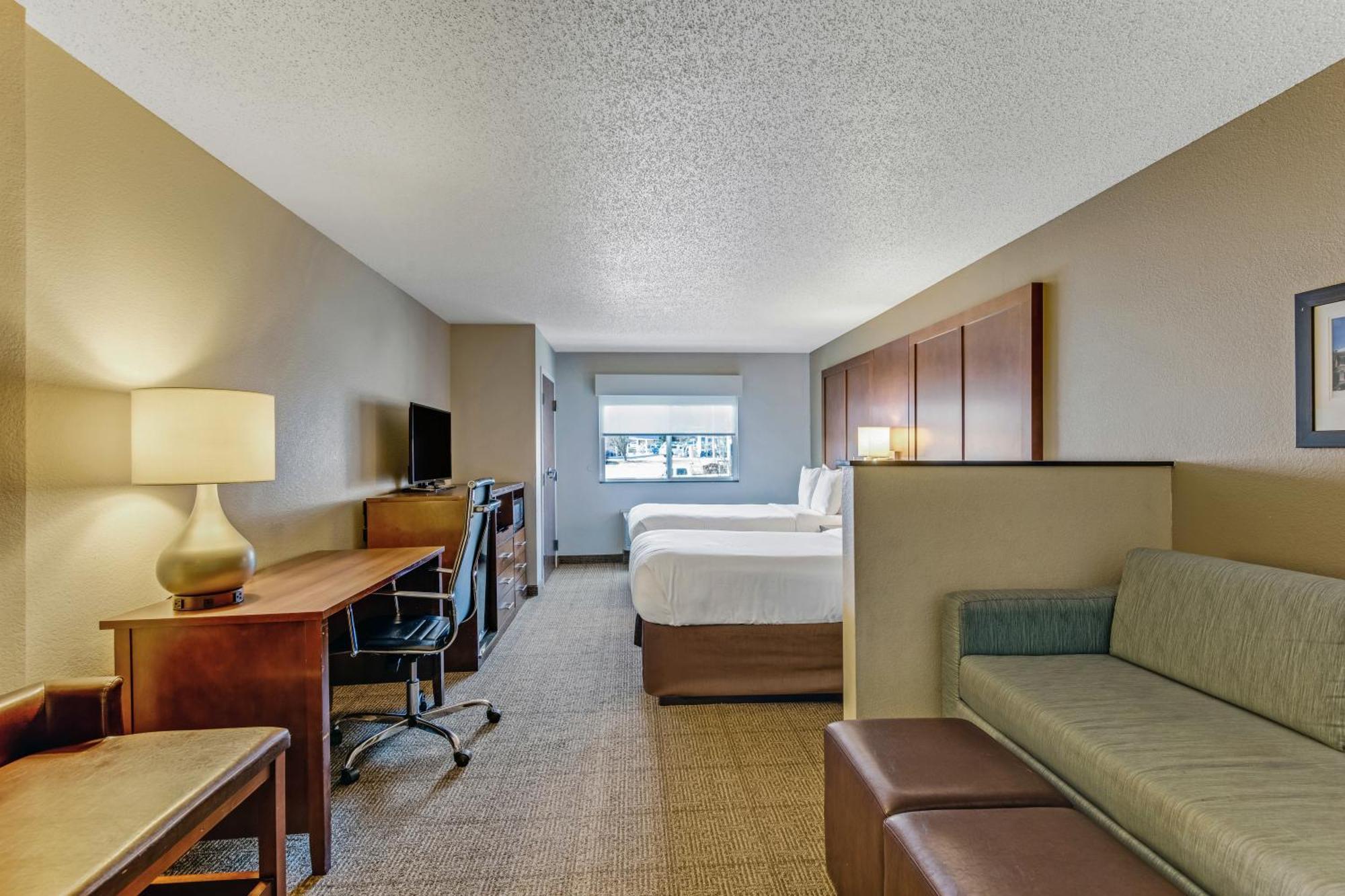 Comfort Suites Huntsville Midcity District At Research Park Buitenkant foto
