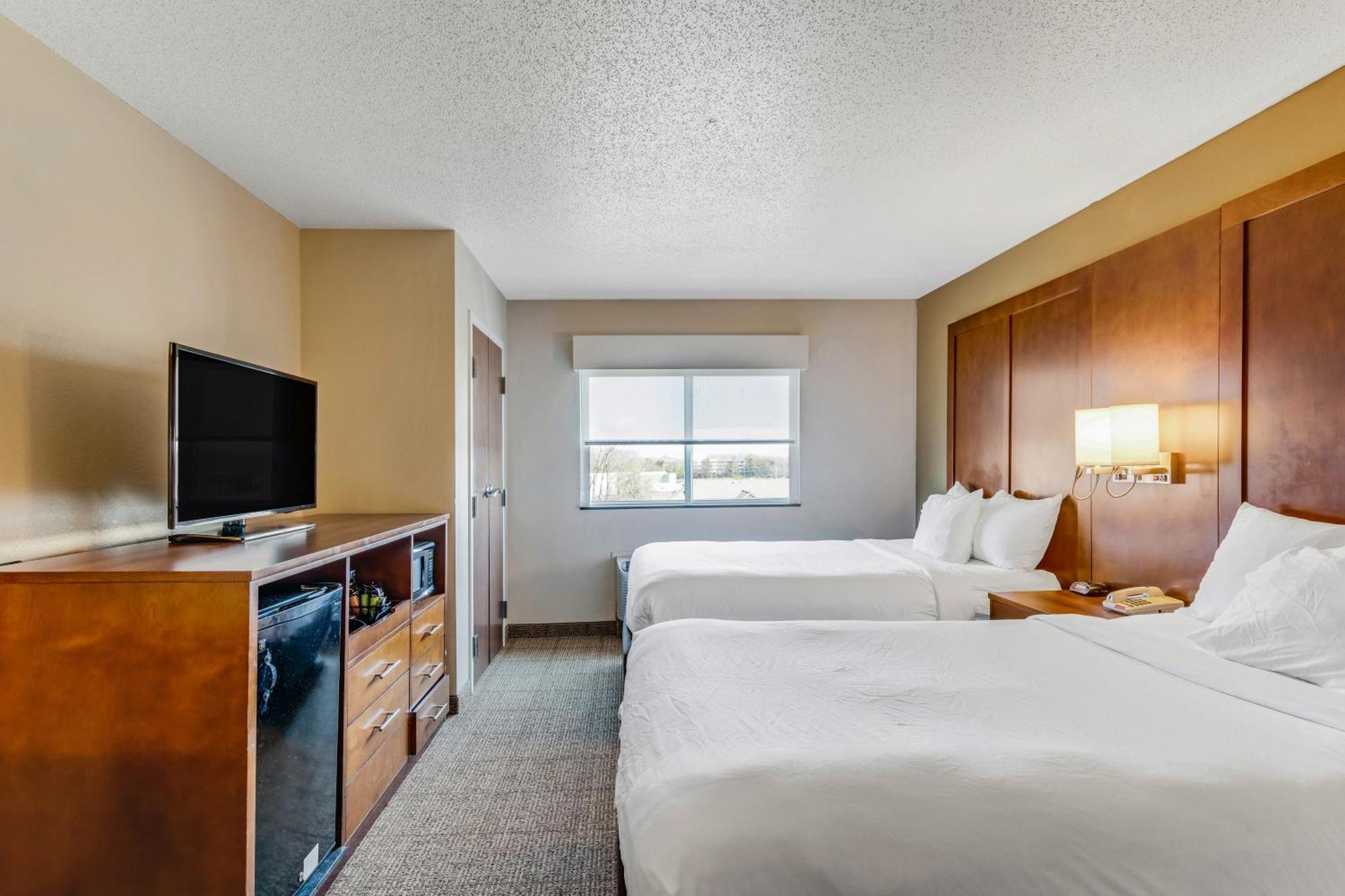 Comfort Suites Huntsville Midcity District At Research Park Buitenkant foto