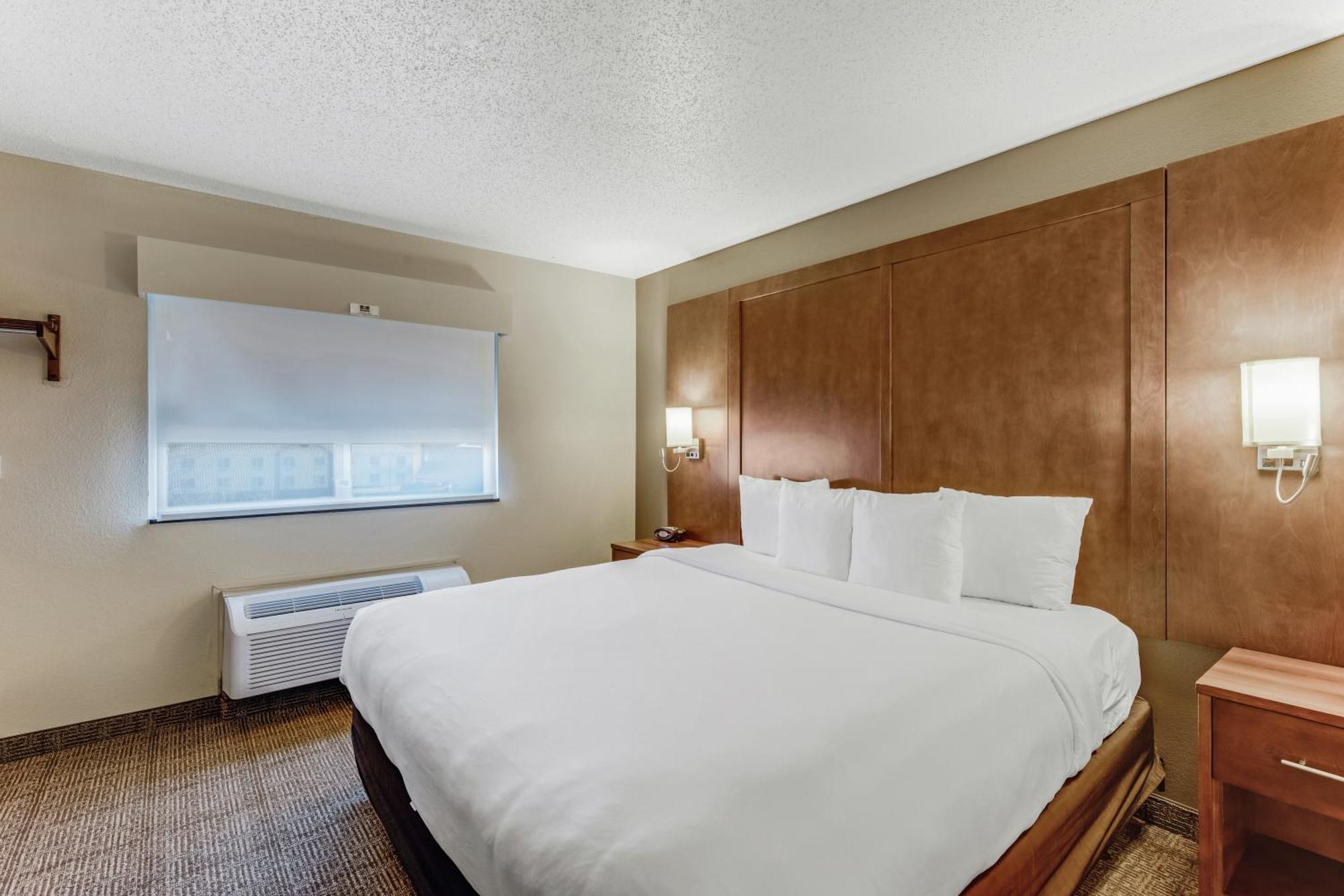 Comfort Suites Huntsville Midcity District At Research Park Buitenkant foto