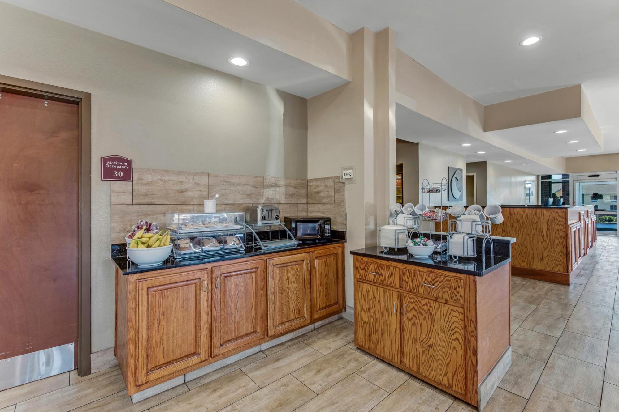 Comfort Suites Huntsville Midcity District At Research Park Buitenkant foto