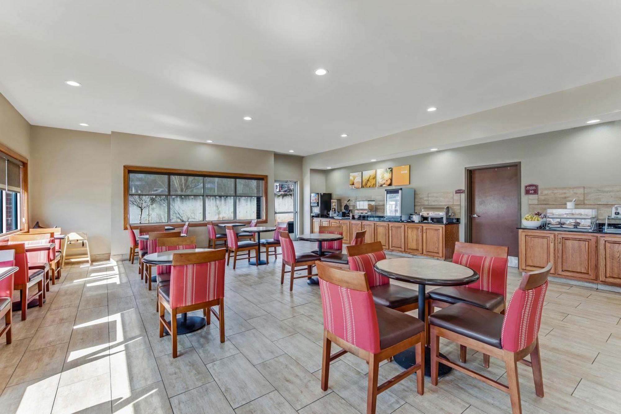 Comfort Suites Huntsville Midcity District At Research Park Buitenkant foto